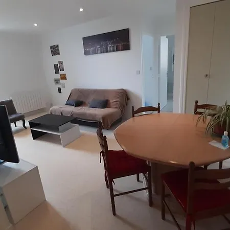 L Ardechois Apartment